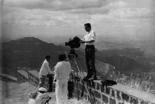 शूटिंग के अचल चित्र